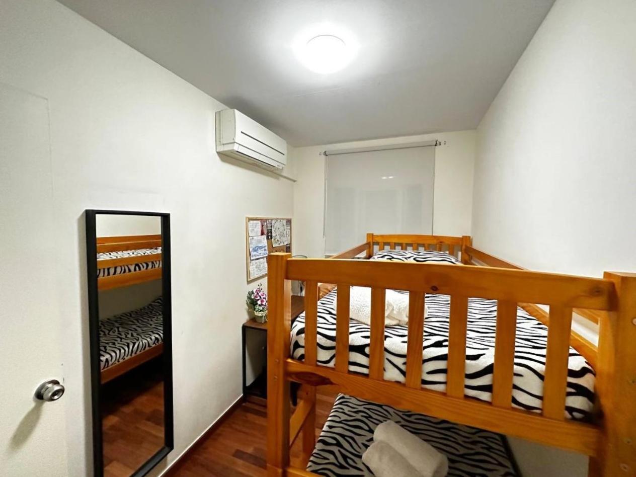 Rooms Arago Барселона Экстерьер фото